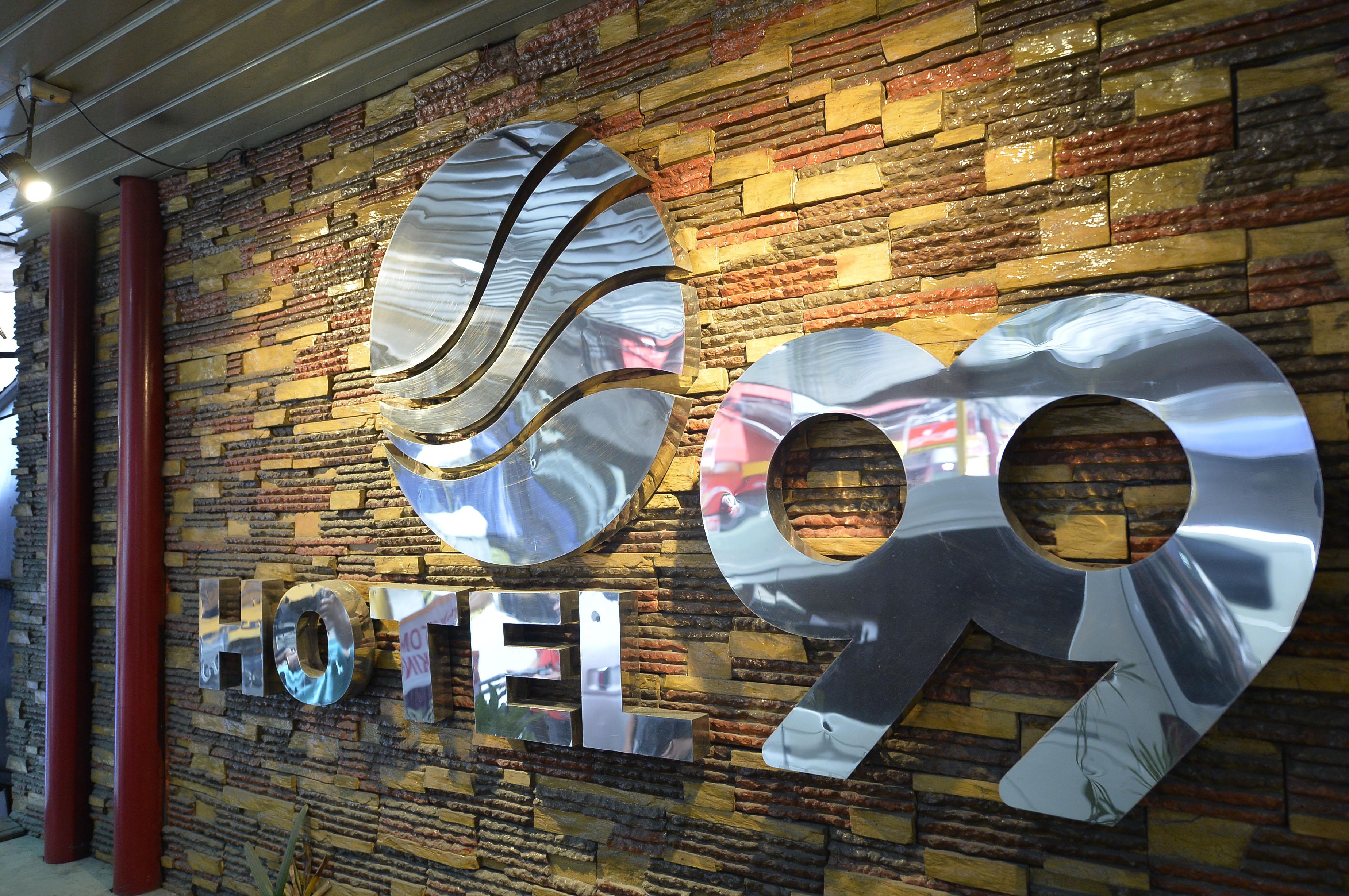 Hotel 99 Cubao Кесон-Сіті Екстер'єр фото